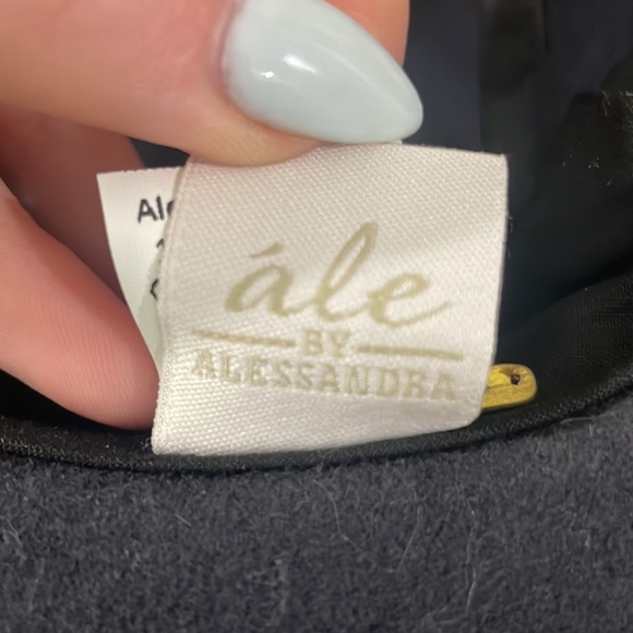 Revolve Hat - Picture 3 of 4